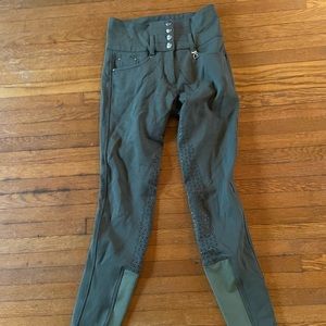 Equinavia full seat breeches size 22R green